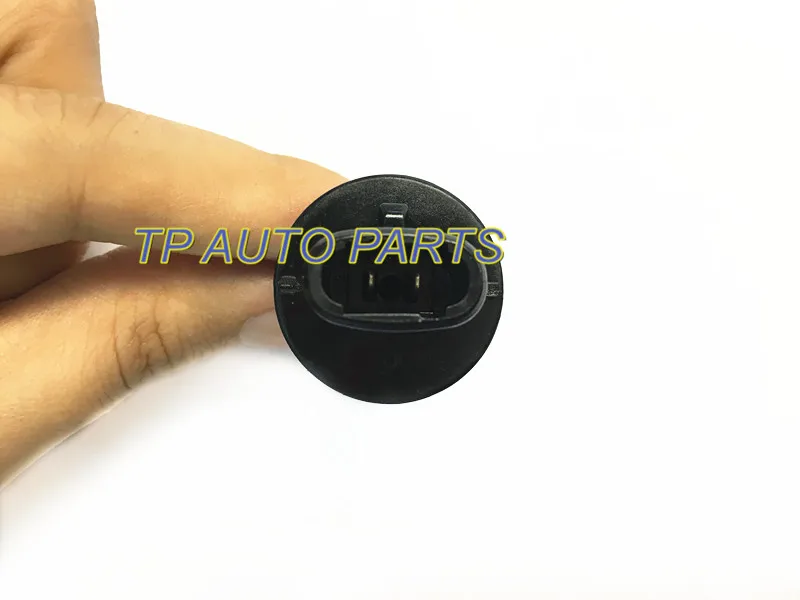 Intake Air Temperature Temp Sensor For To-yota 89424-12010 89424-06010 170400-6020 170400-6010 1704006010