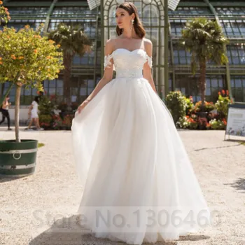 

Lace Beach Wedding Dresses 2020 Off the Shoulder Appliques A Line Boho Bride Dress Princess Wedding Gown Custom Made