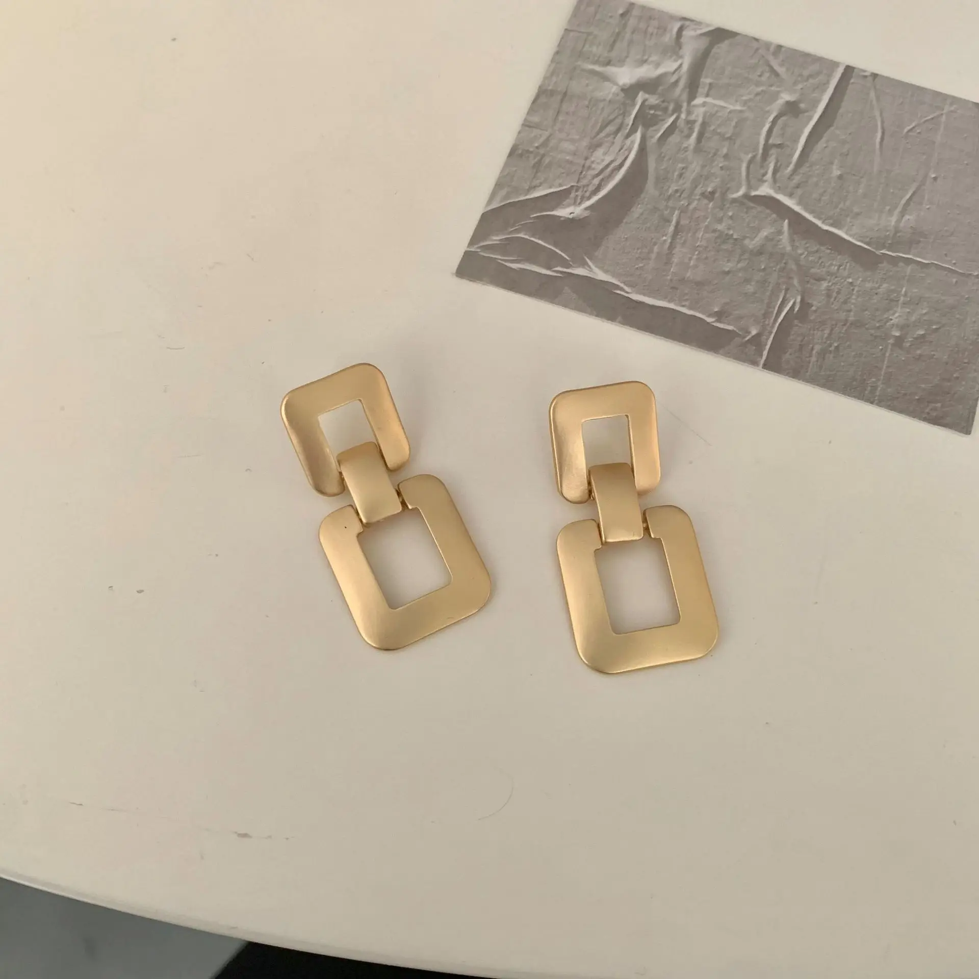 Korean Retro Matte Gold Color Square Clip on Earrings No Hole emperament Geometric Square Clip Earrings No Pierceing Women Lady