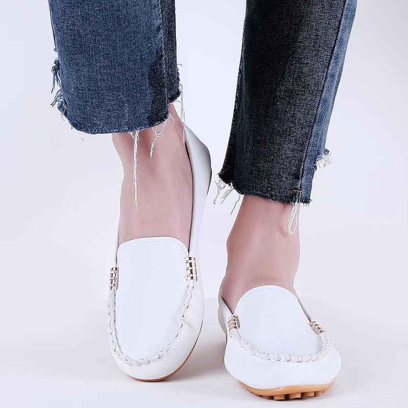 Women Casual Flat Shoes Spring Autumn Flat Loafer Women Shoes Slips Soft Round Toe Denim Flats Jeans Shoes Plus Size 5