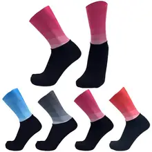 Градиентные цветные дышащие спортивные носки прочные мужские и женские противоскользящие велосипедные носки для бега, необходимые уличные велосипедные гаджеты