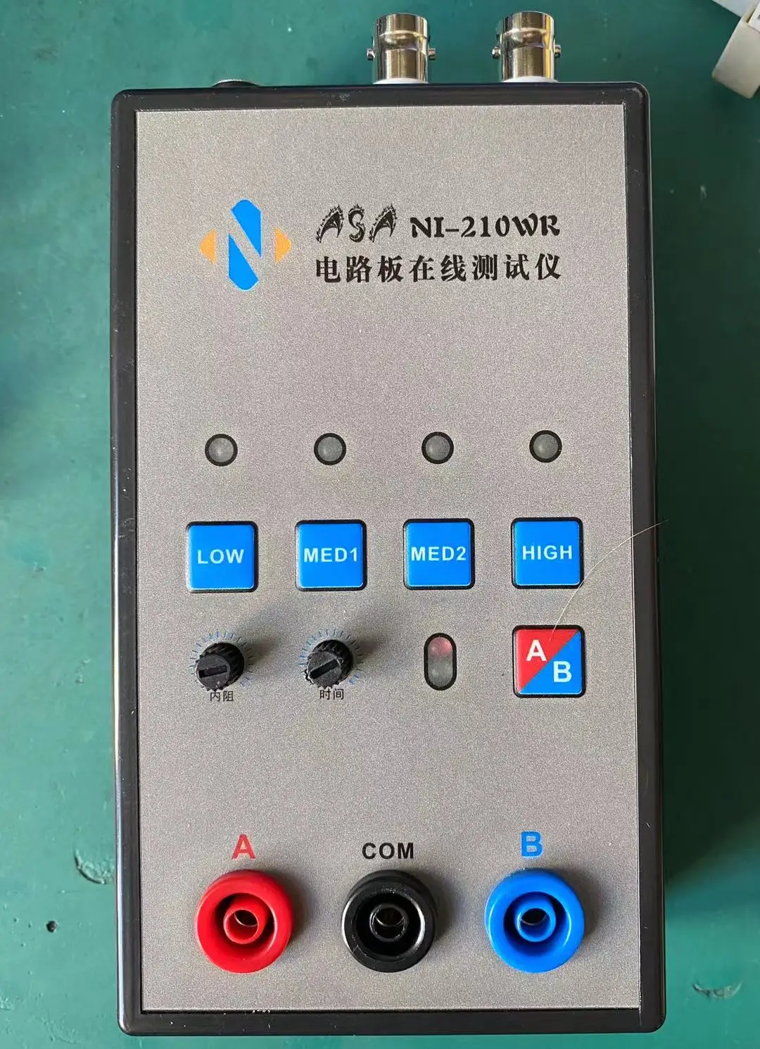 NI-210SD VI Curve Tester Circuito Tester Display Simultaneo a due canali