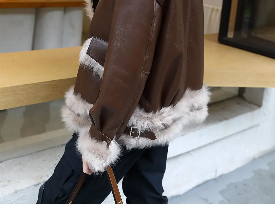 Woman Real Wool Leather Coat Winter Sheepskin Fur Locomotive Jacket Double Faced Fur Jacket Fashion Warm Shearing Fur Outerwear puffer coat with fur hood