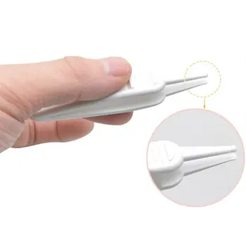 

Newborn Infant Body Care Cleaning Tweezer Ear Nose Navel Cleaner Remover Plastic Forceps