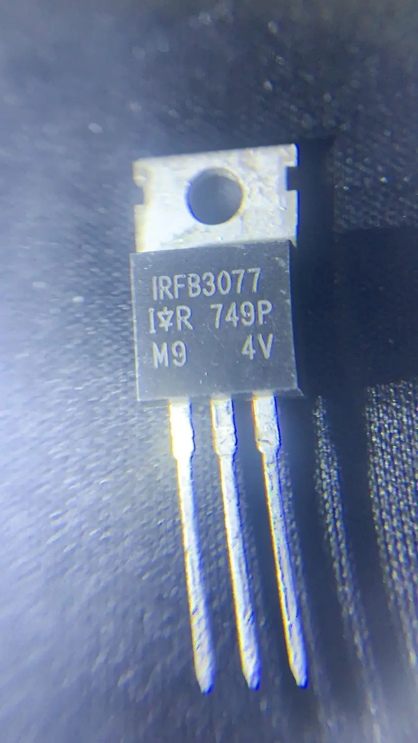 10 шт./лот IRFB3077 IRFB3077PBF IRFB3307PBF TO-220 100% новый оригинальный Бесплатная доставка |