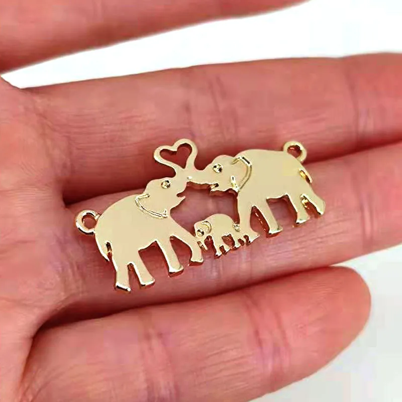 

50 pcs a A warm family Elephant father mother and child pendant Elephants charm for women