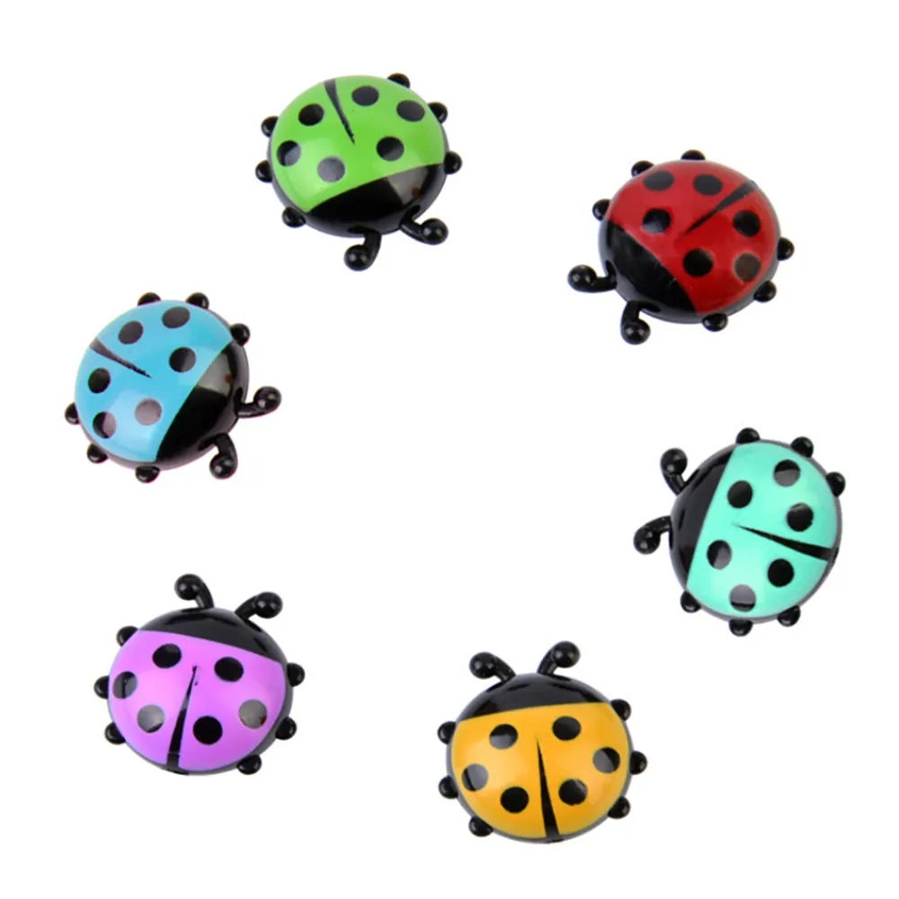 

Stickers 6Pcs Mini Ladybug Fridge Magnets Creative Refrigerator Magnetic sticker voiture animaux cuisine hexagone lave 19AUG21