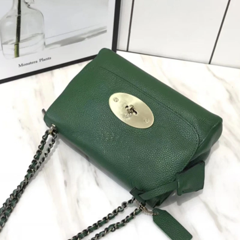 Женская сумка из воловьей кожи с цепочкой и ремешком на плечо | Багаж сумки