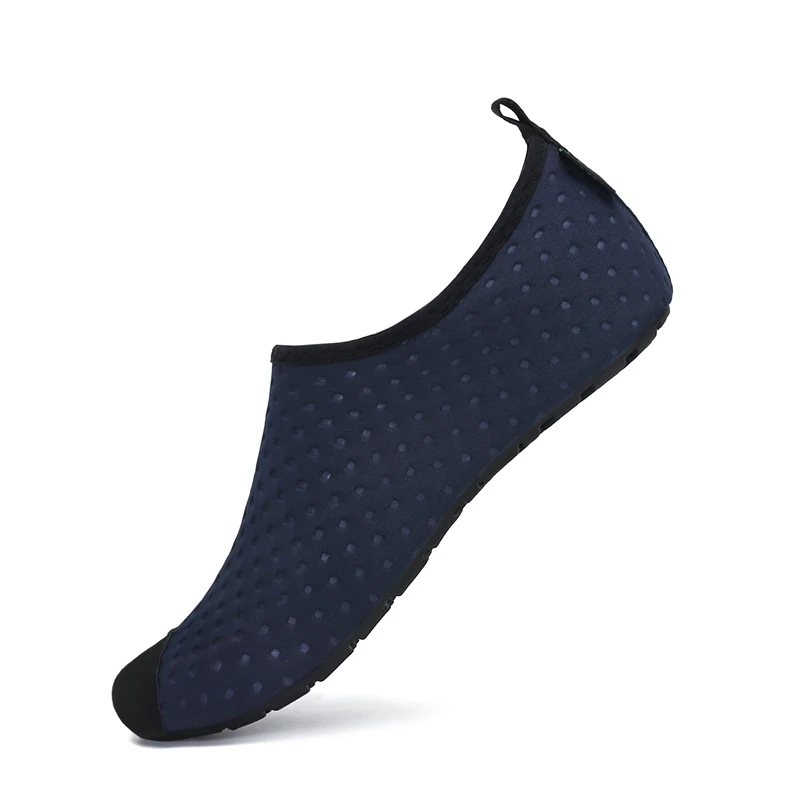 Мягкие носки Aqua; летние пляжные сандалии; водонепроницаемая обувь для мужчин; быстросохнущая обувь без пятки; женские дышащие тапочки для бассейна - Цвет: navy blue