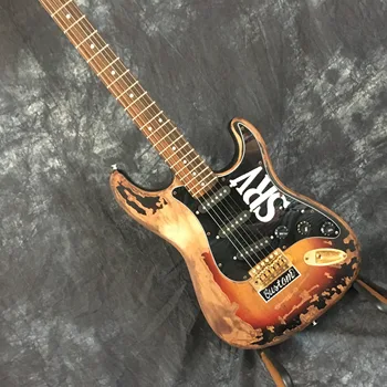 

SRV Electric Guitar, Free Shipping. As a gift to send to friends. Old relics make old electric guitars