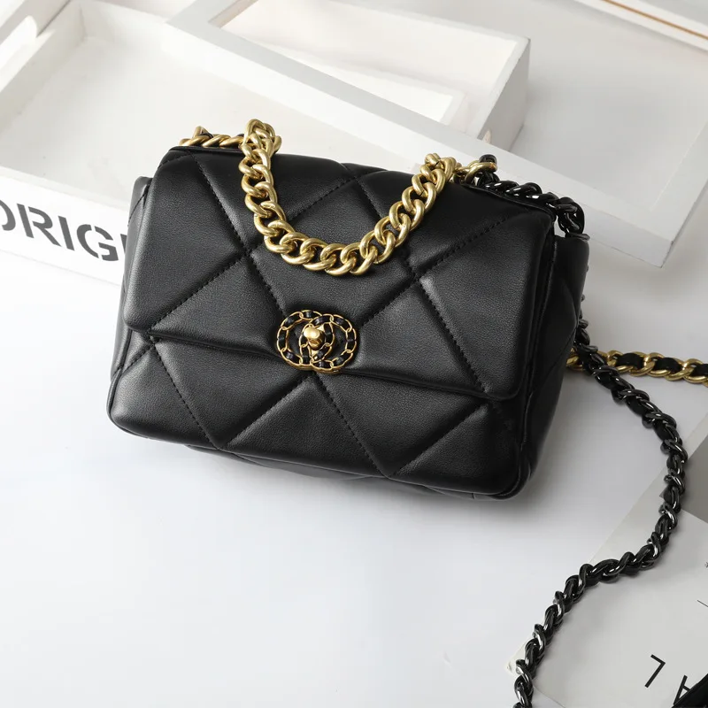 

2019 Autumn And Winter New Style Cloud Bag Graceful Rhombus Chain Bag 19 Cover Bag WOMEN'S Leather Bags Crossbody Bag