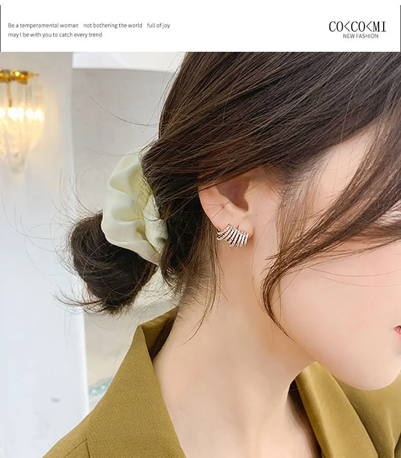 2021New Trend Gold Metal Inlaid With Diamonds Stud Earrings For Women Korean Fashion Women Earrings Party Classic Jewelry Gifts