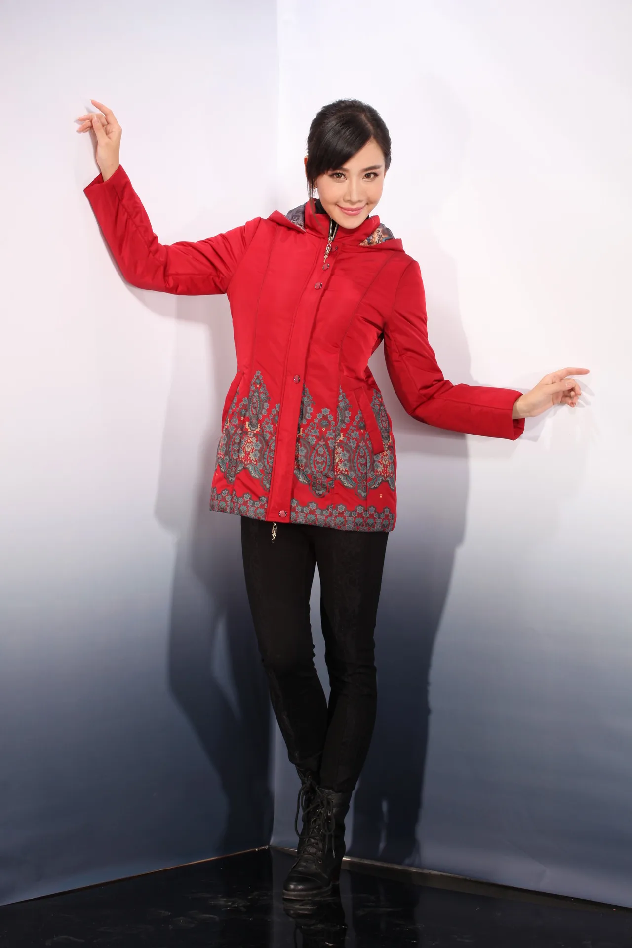 

Kun Yu Brand Winter Hot Selling Women Coat Ethnic-Style Printed Slim Fit Hooded Middle-aged Women Dress Mid-length Cotton Coat