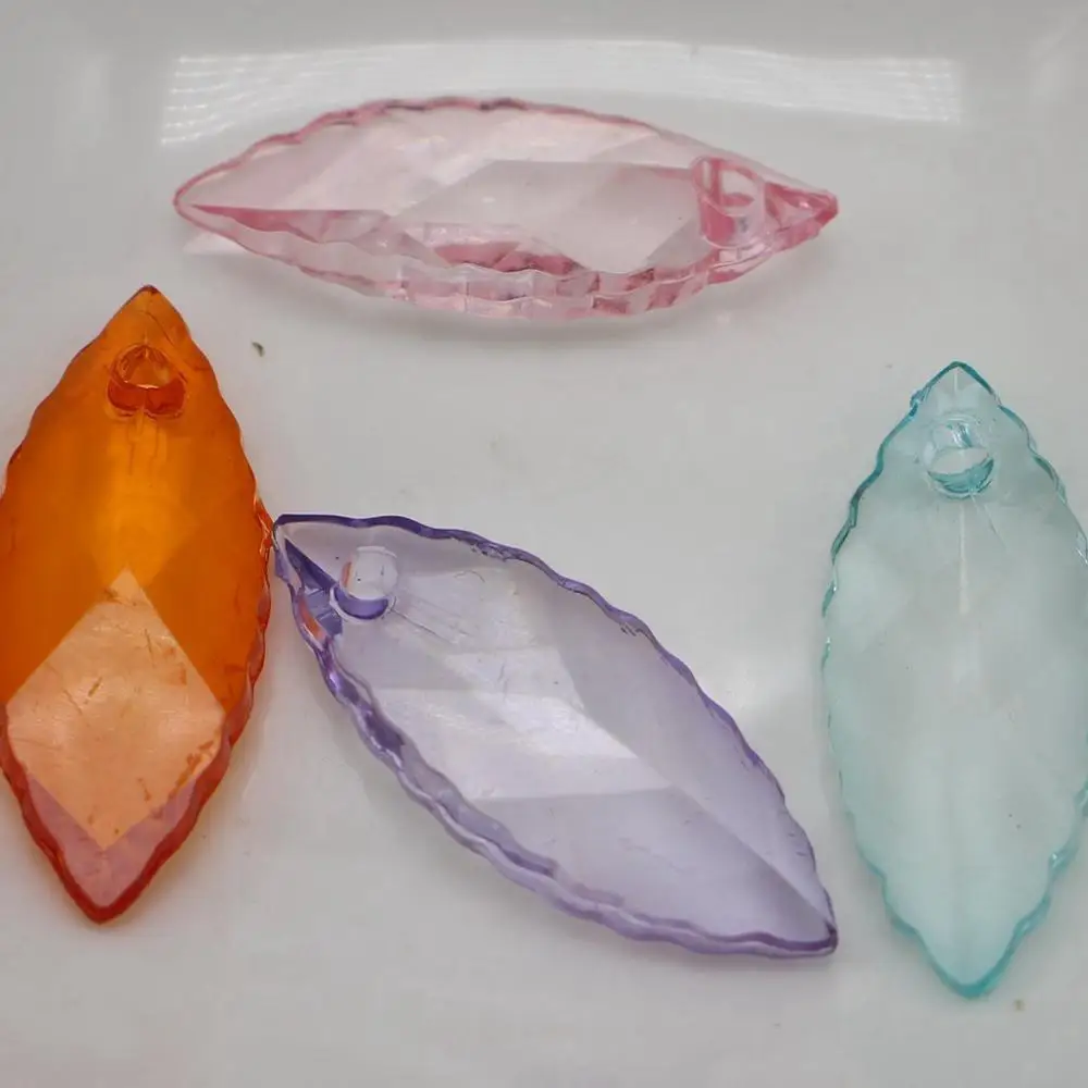 100 Mixed Color Transparent Acrylic Faceted Leaf Charm Pendants 25X10mm