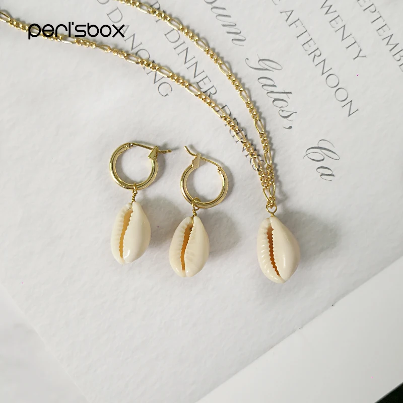 

Peri'sbox Gold Chain Cowrie Sea Shell Necklace Boho Single Shell Pendant Necklaces Summer Beach Simple Jewelry Collier Femme
