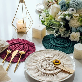 

Hand-woven Macrame Round Placemats Table Mat Heat-insulating Non-Slip Coffee Drink Tea Cup Placemat for Kitchen Restaurant Decor