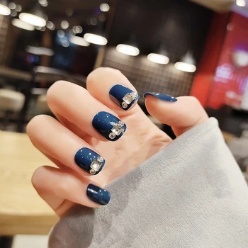 

24pcs/boxed with Flash Diamond Haze Blue High Gloss Hand White Short Manicure Fake Nails Patch Finished Products press on nails