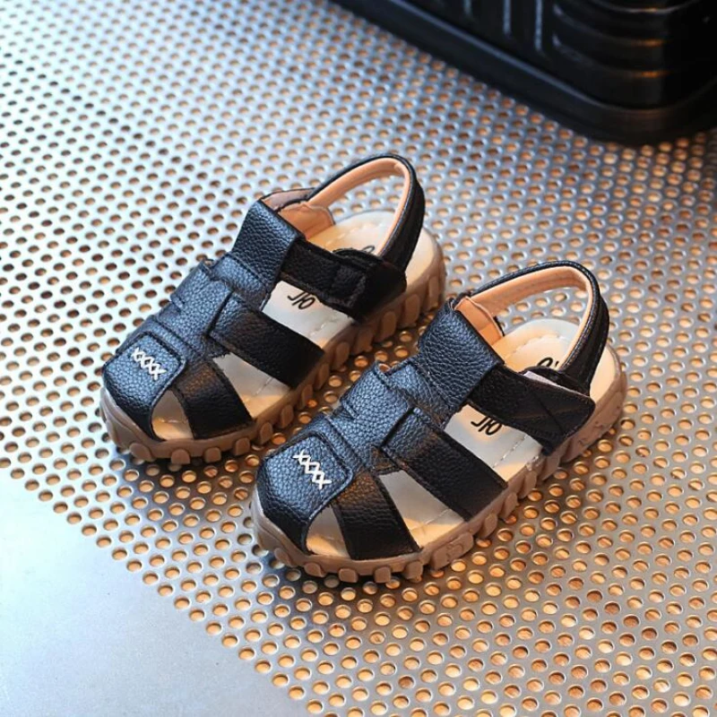 Сандалии для мальчиков с дырками пляжная обувь малышей детские сандалии в