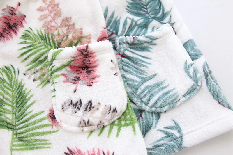 9085141607_865285302