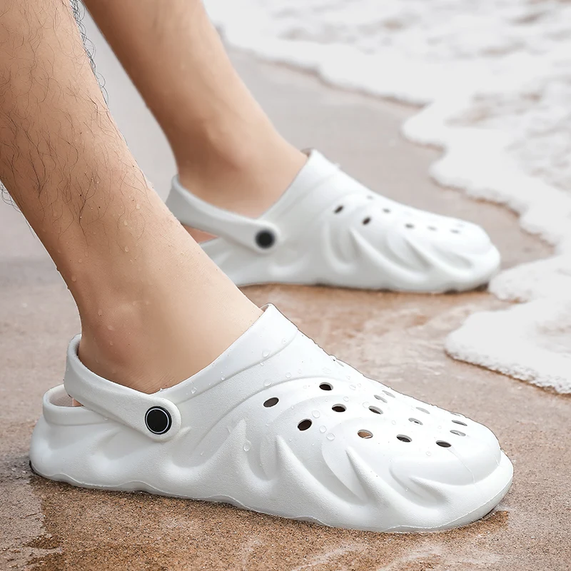 Unisex Men's Slippers Summer Sandals Outdoor Hollow Men Slides Slippers Clogs Couple Men Beach Slippers Non-slip Indoor Slippers
