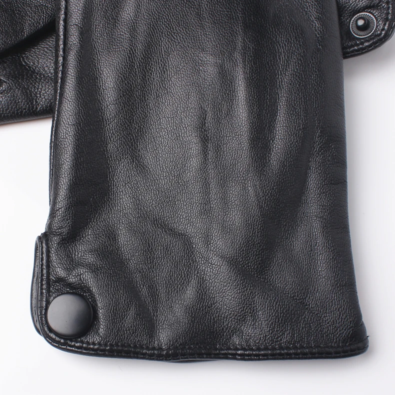 Gours мужские перчатки из натуральной кожи Для мужчин модные брендовые черные козьей палец перчатки с кнопками вождения теплые толстые Новинка зимы GSM044