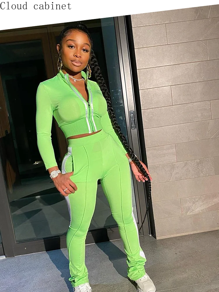 

2020 burst European and American women's solid color stitching fashion casual two-piece set.