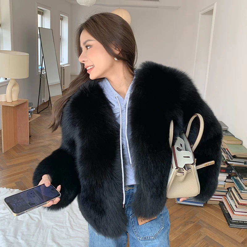 2022 Winter New Black Genuine Fox Fur Jackets Women High Quality Short Whole Skin Natural Woman Fox Fur Coats Luxury Outwear