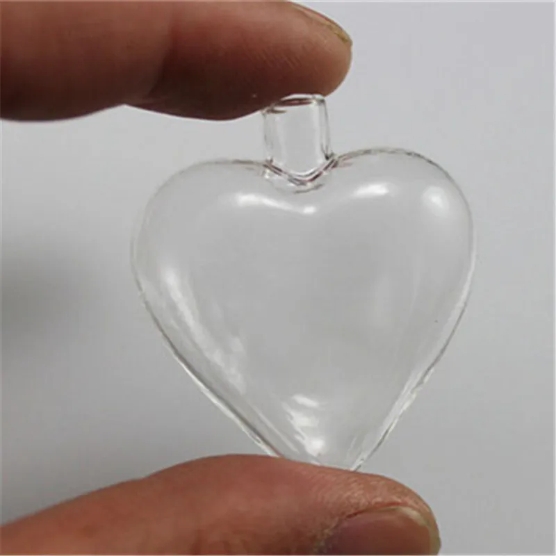 5PCS/Lot Wholesale Mini Heart-shaped Glass Bottle Jars Charms Pendants  With Metal buckle For Making Necklace DIY Accessories 5