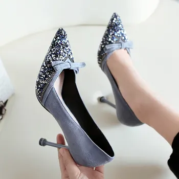 

High-heeled shoes female 2019 spring new wedding shoes shallow mouth pointed stiletto fashion large size sequins women's shoes