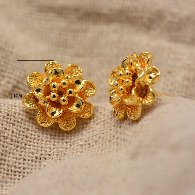 Dangle Earrings 