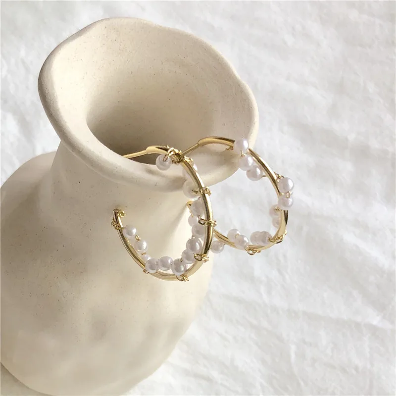 

Korean Fashion Earrings for Women Vintage Gold Statement Geometric Circle C Pearl Stud Earrings Accessories