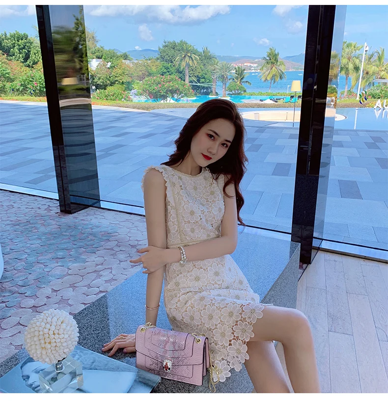 Women Lace Embroidery Dresses For Party 2021 Women'S Summer New Temperament Slim Round Neck High Waist Fashion Dress Office Lady