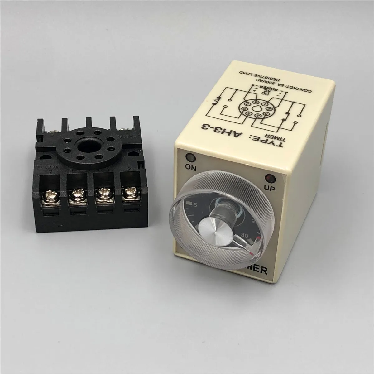 2sets Time Relay AH3-3 12VDC 10S 30S 60S 3M Power On Delay Timer 10S/30S/60S/180S Seconds Knob Control with PF083A Socket Base |