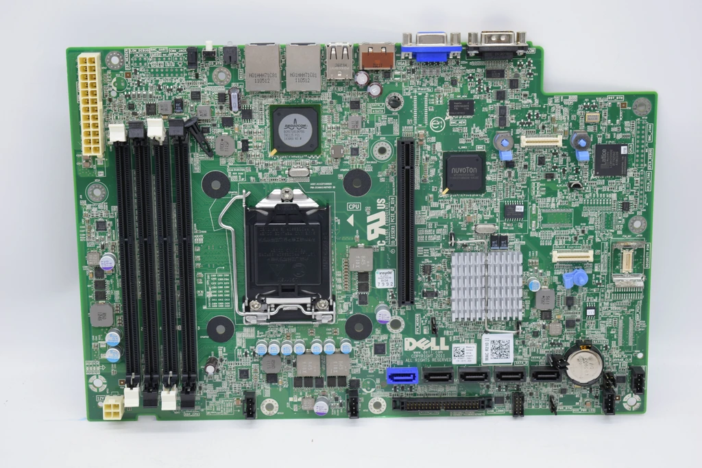 Для серверной платы Dell PowerEdge R210 DP/N: 0F9NPY/F9NPY 1155 Pin оригинальная подержанная материнская плата