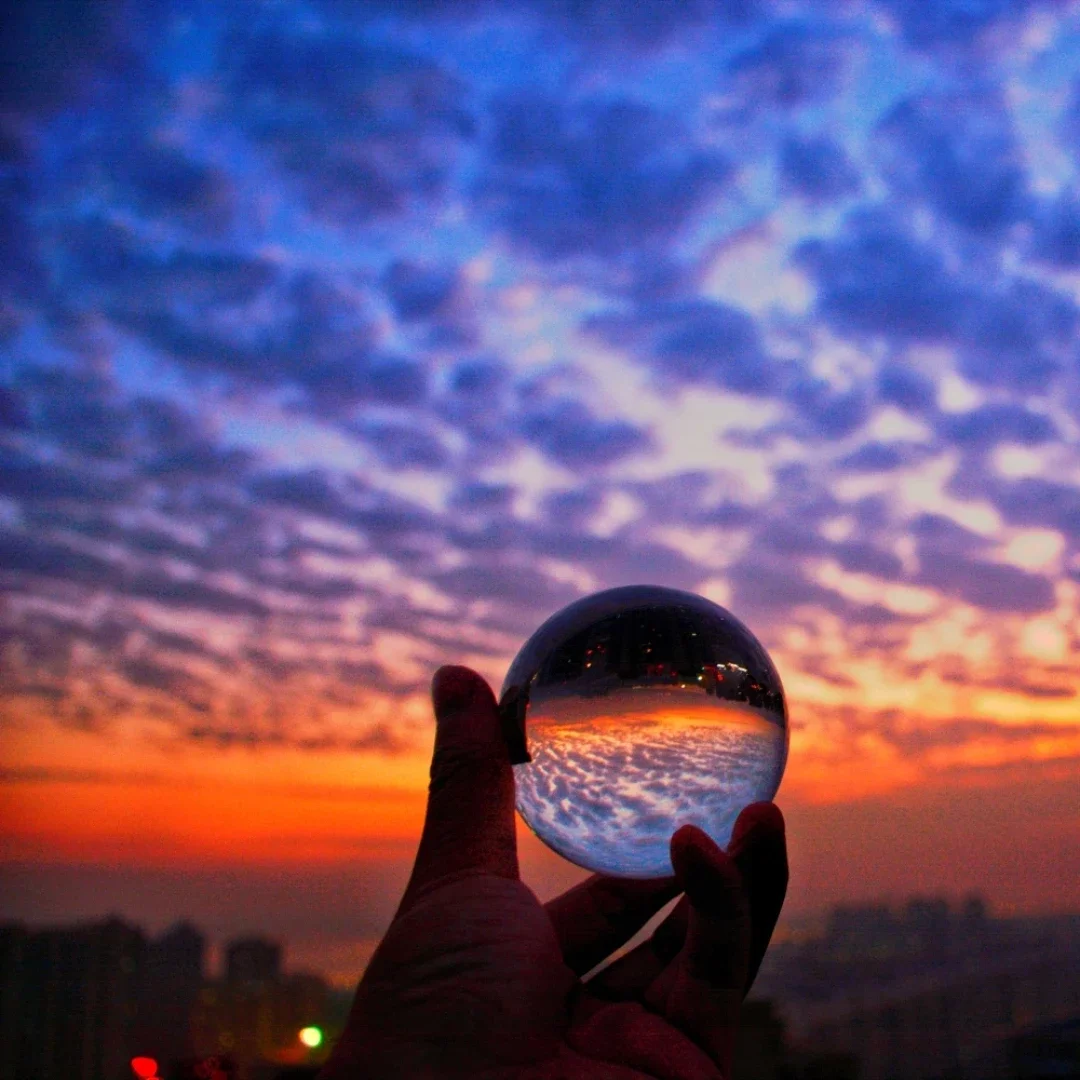 Hot Sell Magic Natural Crystal Ball Quartz Feng Shui Photography Glass Crystals Craft Travel Take Pictures Decorative Balls