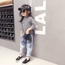 Детские весенние джинсы в Корейском стиле с дырками, модные штаны с карманами