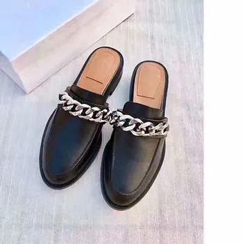 

Round Toe Slippers Casual Flat Shoes Woman Fashion Brand Design Outdoor Mules Women New Metal Chain Decor Shallow Mouth Shoes