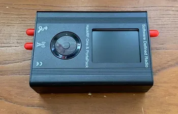 

PortaPack Aluminum shell For HackRF One 1MHz-6GHz SDR receiver and transfer AM FM SSB Ham radio