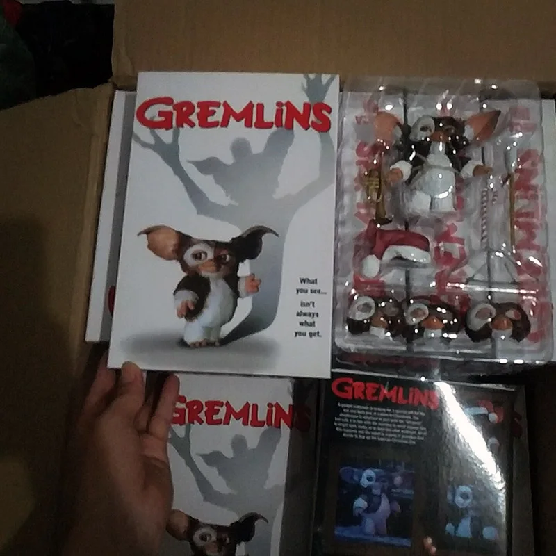 18cm Original NECA New Movie Gremlins Christmas Edition Gremlins Action Figure Model Toys Doll For Gift