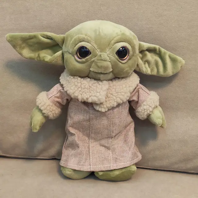 yoda valentine plush