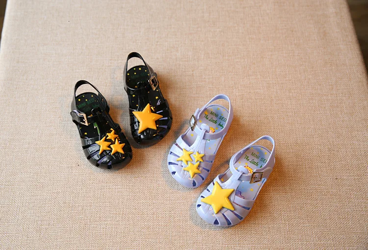 Детские сандалии новые мальчики и девочки Студенческая обувь прозрачная детская обувь маленькая принцесса корейская детская обувь