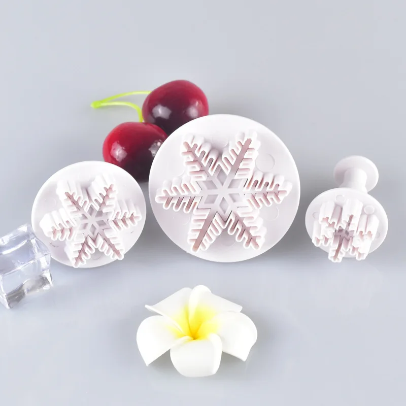

3pcs Snowflake Spring Mold Biscuit Tool Set Baking Tools Pastry and Bakery Utensils Plastic Bakeware Sugarcraft Cake Decorating