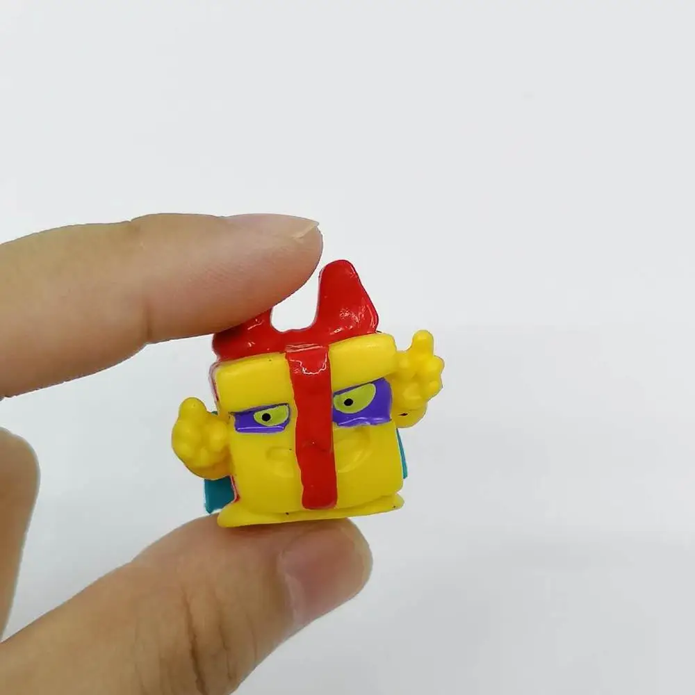 10-50pcs 원래 Superzings Superthings 액션 피규어 3CM 슈퍼 Zings 쓰레기 쓰레기 수집 장난감 모델 어린이 선물