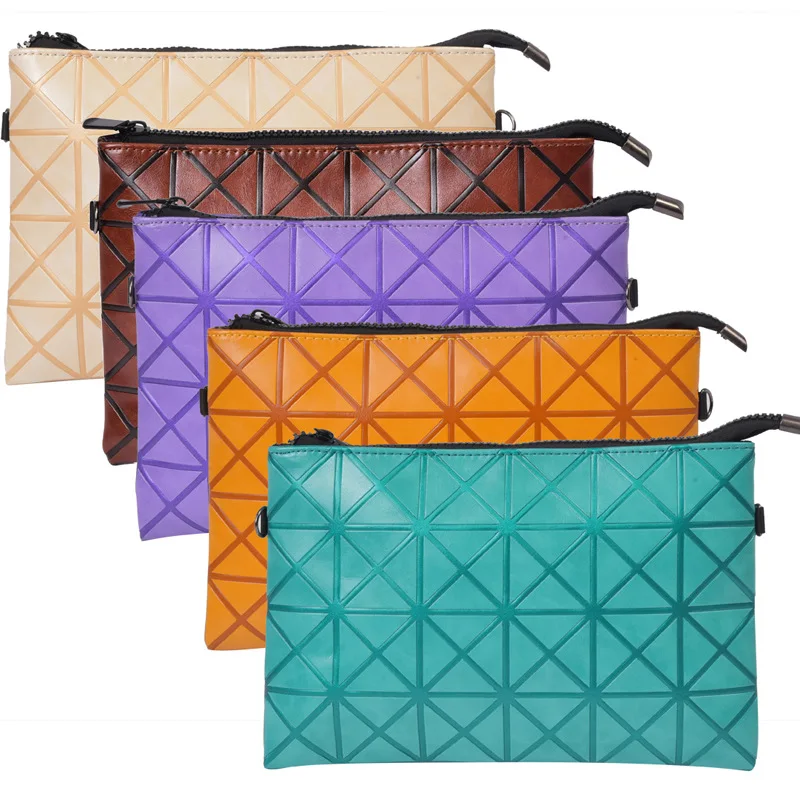 

2018 New Style Cosmetic Bag Chain Quilted Messenger Bag Carrying Mention Fashion Washed WOMEN'S Bag