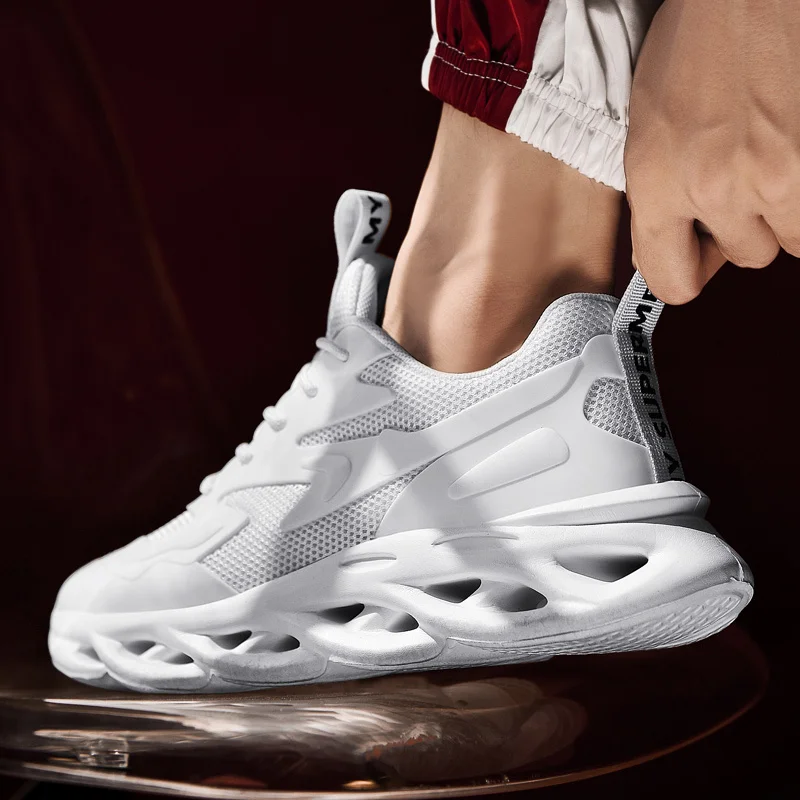 Male Tennis Shoes Breathable Free Flexlble Outdoor Sport Sneakers For Casual Shoes Men's New Three Colors Optional