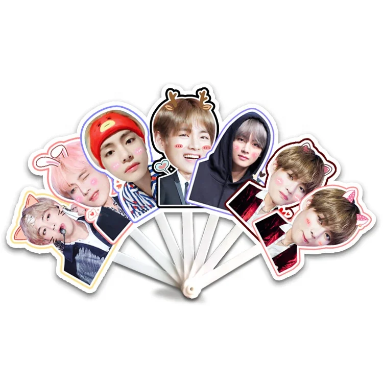 Оптовая продажа Bangtan Boys Kpop мультяшный милый складной веер пластиковый рекламный