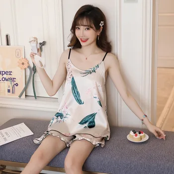 

2020 Summer Sexy Silk Satin Shorts Pajamas Sets Women Fashion Print Spaghetti Strap Sleepwear Homewear Pijama Mujer Home Clothes