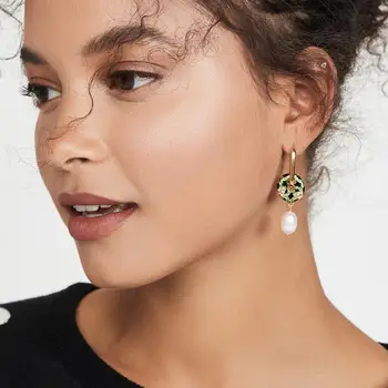 

Dvacaman Floral Beads Statement Earrings for Women Fashion Simulated Pearl Dangle Drop Earrings Wholesale Jewelry Dropshipping