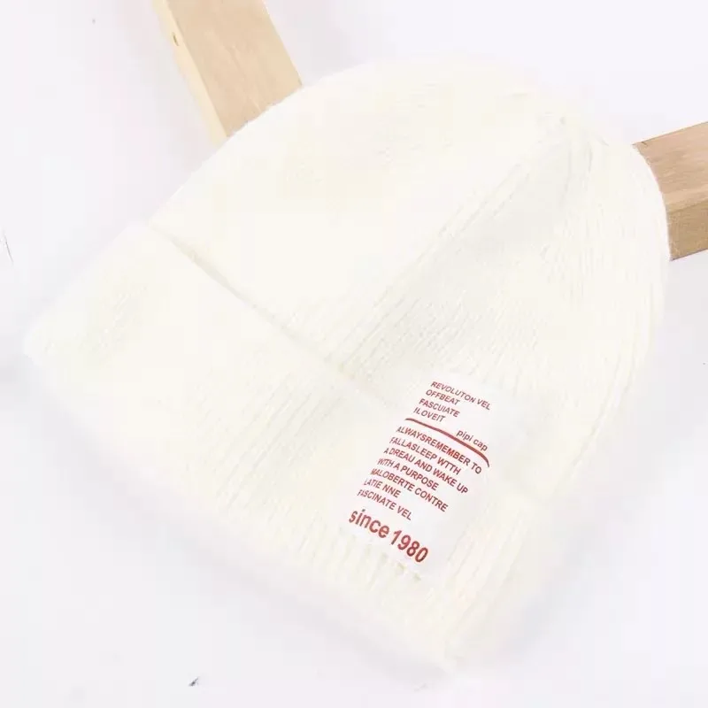 White Зимняя шапка для детей; вязаная шапка для новорожденных; вязаные однотонные Детские шапочки; шапки для мальчиков и девочек; головные уборы для малышей; детская шапка; аксессуары - Цвет: White