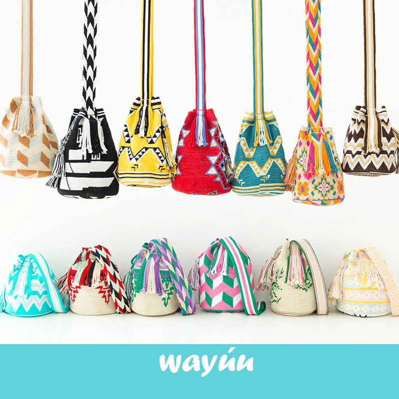

Wayuu crochet manual DIY vibrating classic bag Mysterious Totem of Colombian Minorities hand-made wavy lace thread group line
